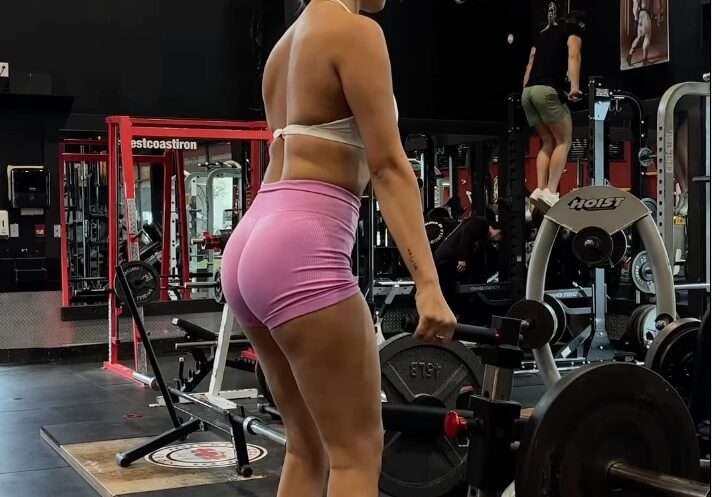 Frau macht Sport